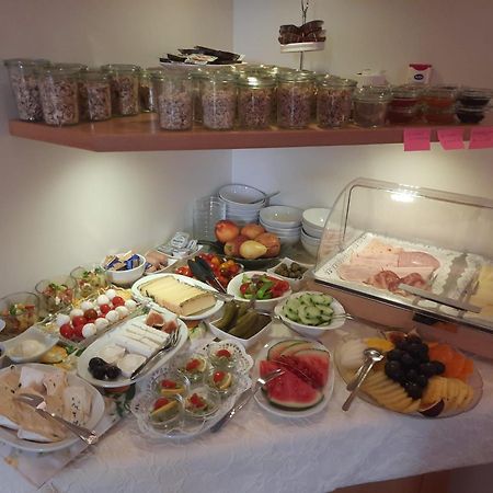 Villa Am Park 바트톨즈 외부 사진